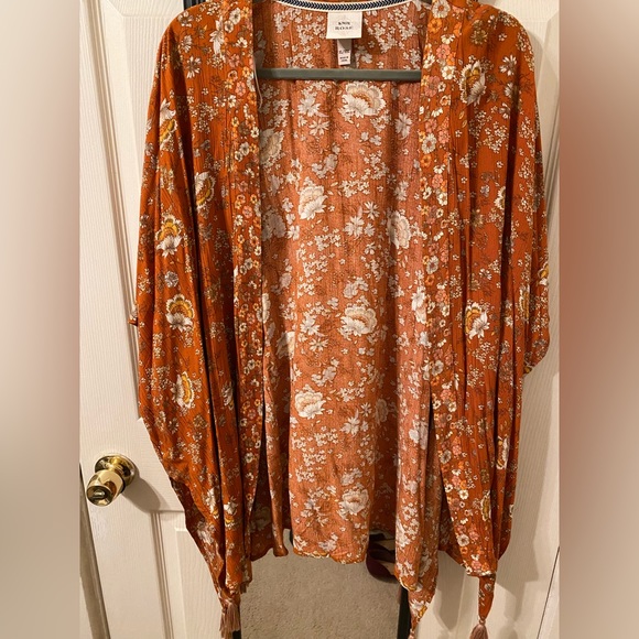 NWOT Knox Rose Kimono - Picture 2 of 4